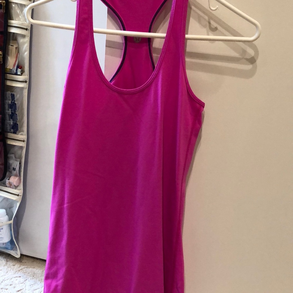 LuLu Lemon bright pink tank